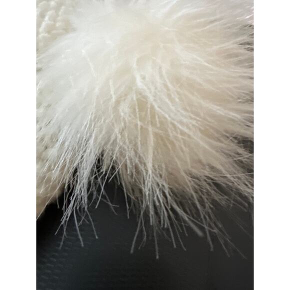 Kombi cable knit beanie child infant toddler hat white snow winter cap fur Toque - Picture 9 of 9